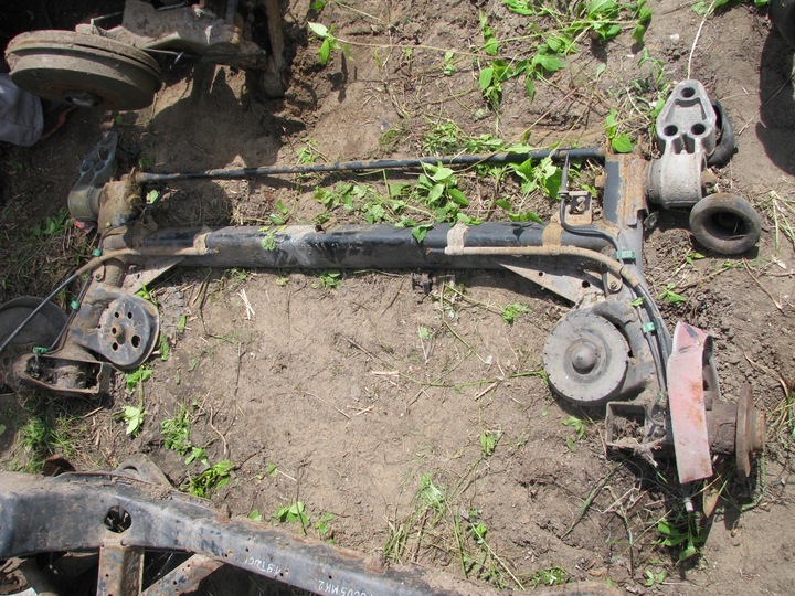 фото №1, Volkswagen passat b5 1.9 tdi балка ось зад подвешивание