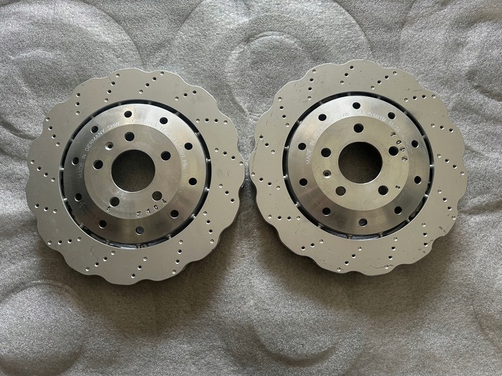 фото №1, Audi r8 rs5 rs4 диск гальмівна 4s0615601b....