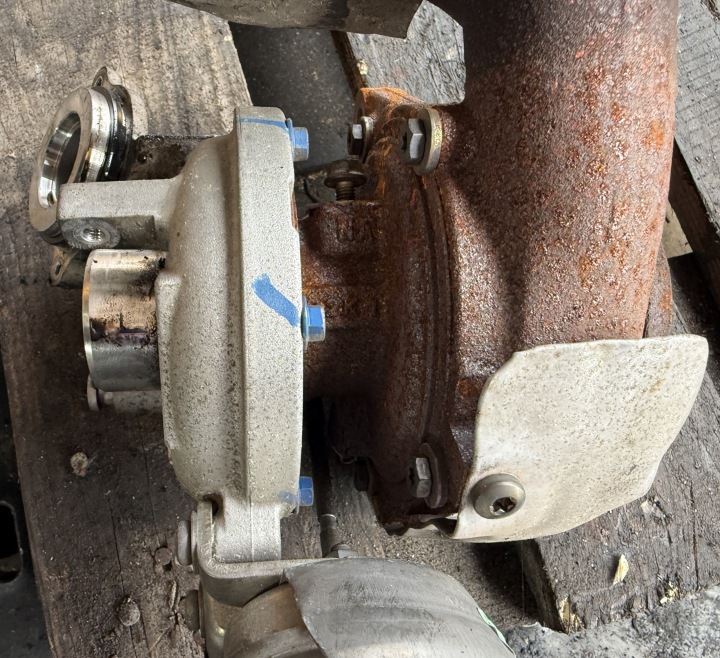 фото №8, Турбіна з колектор skoda octavia ii рестайлінг 03l253016t gtc1244vz супер стан