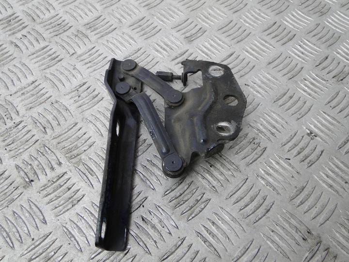 фото №3, Петля капота vw passat b6 3c 3c0 3c0823302d 3c0823301d