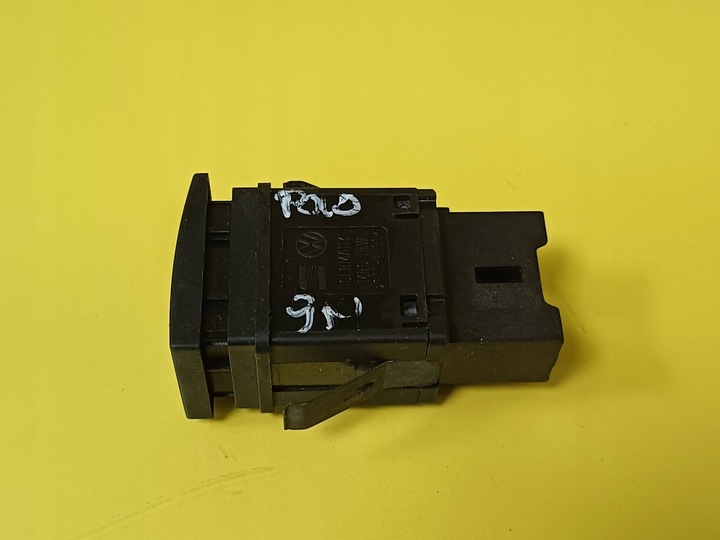 фото №2, Выключатель переключатель подушка безопасности volkswagen polo iv 9n3 6q0919235 nr146