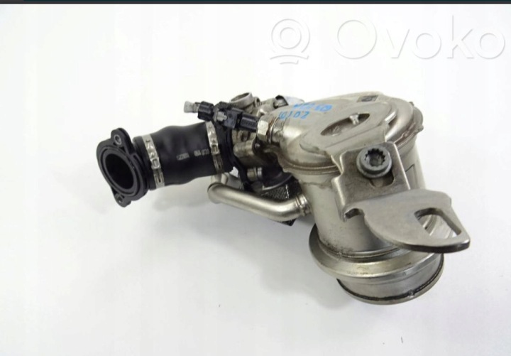 фото №13, Audi q3 83a 2.0 d радіатор вихлопних газів egr датчик 05l131501c 05l131512d