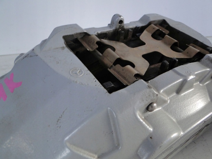 фото №16, Mercedes затискачі гальмівні передні перед комплект amg glc 253 cls 257