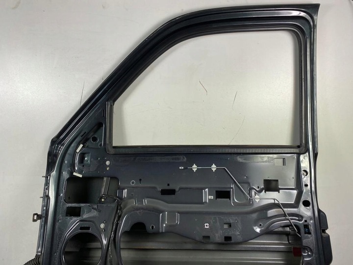 фото №10, Tahoe suburban yukon 00-06r дверь передние правые