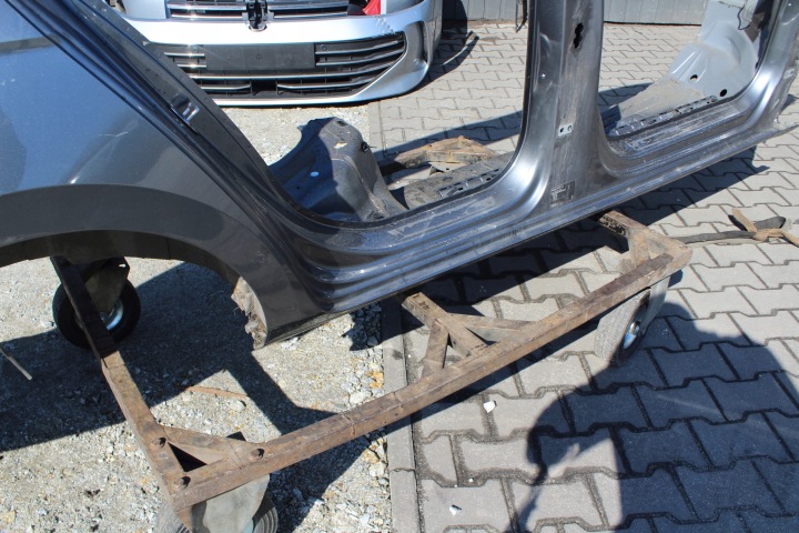 фото №6, Skoda superb iii чверть крило права поріг 3v0