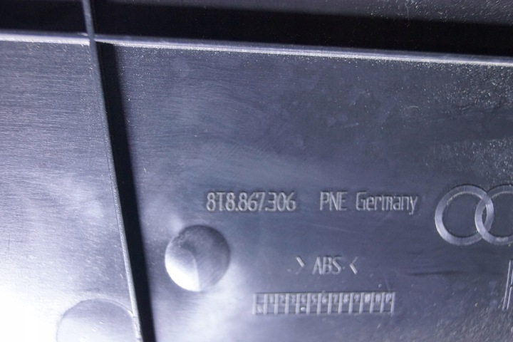 фото №15, Боковина двері праві зад audi a5 s5 8t шкіра