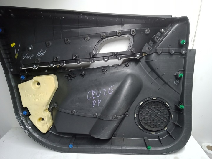 фото №5, Chevrolet cruze боковина обивка дверь правые перед