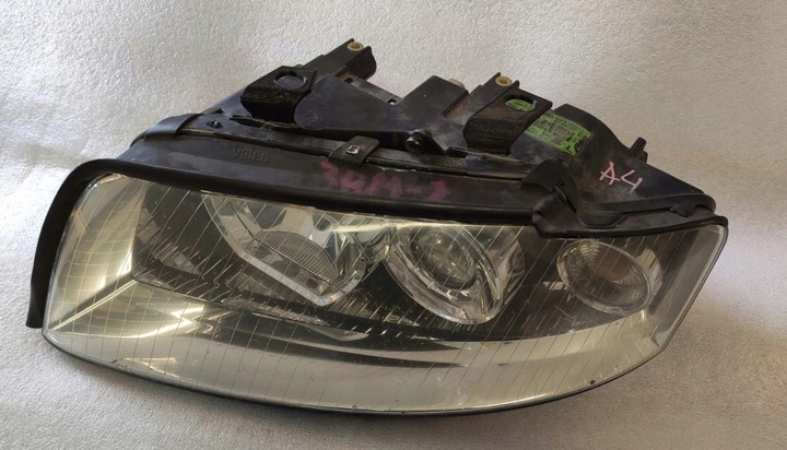 фото №6, Набір ремонтний кріплення кронштейни вушка лампи audi a4 b6 лівий + праві