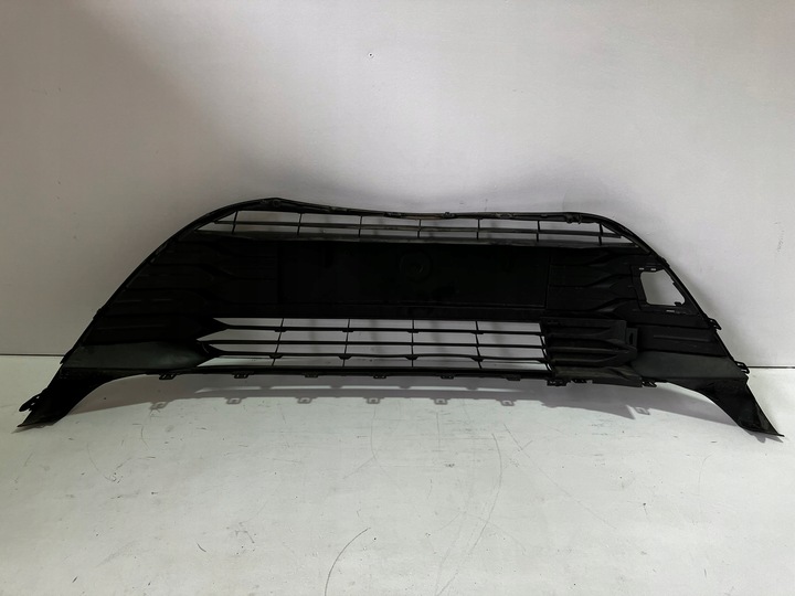 фото №11, Yaris iii рестайлинг решётка бампера средняя решётка радиатора