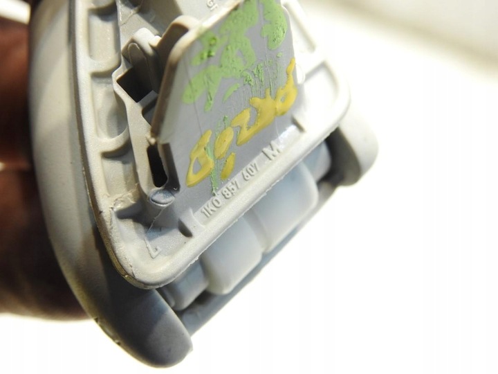 фото №6, Ручка тримач стеля перед vw passat b6 рестайлінг 1k0857607m