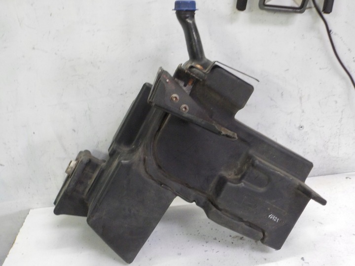 фото №2, Actros mp4 бачок омывателя