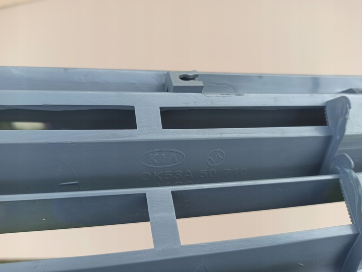 фото №6, Kia carnival i решітка радіатора решітка емблема різні