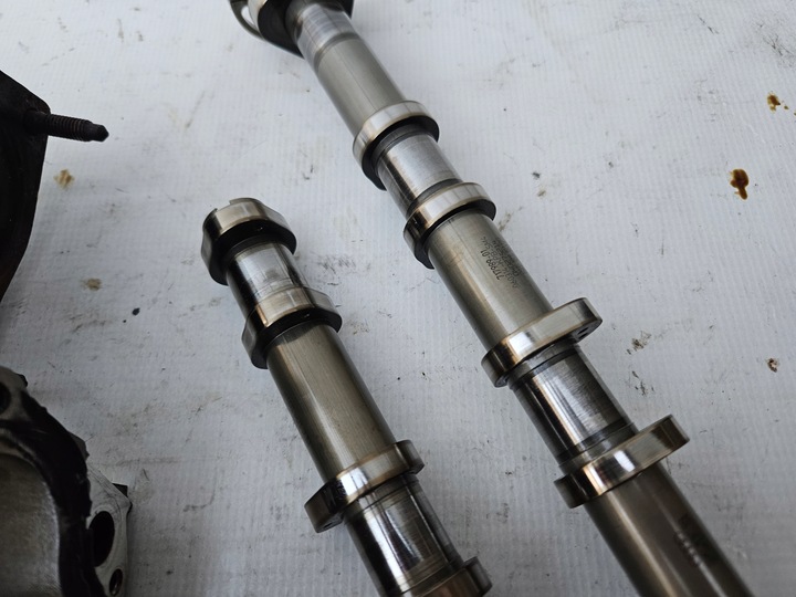 фото №13, Головка правая клапаны валы audi a6 c7 a7 4g s4 b8 3.0t 3.0 tfsi cgx ctu