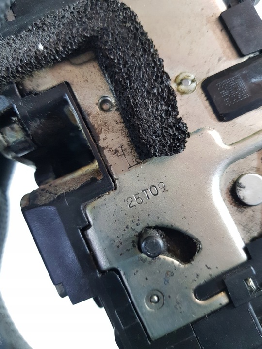 фото №10, Замок дверь левый зад nissan qashqai j10 +2 eur 09r 3pin