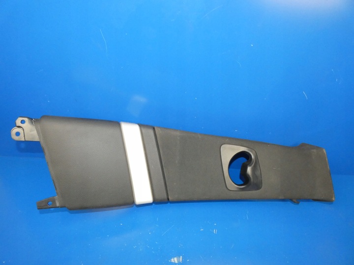 фото №1, Bmw 5 gt f07 защита стойка правая втулка ремня