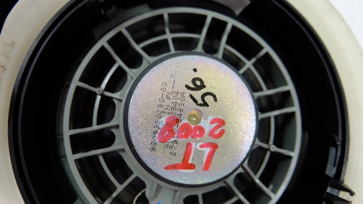 фото №7, Peugeot 2008 динамик дверь зад