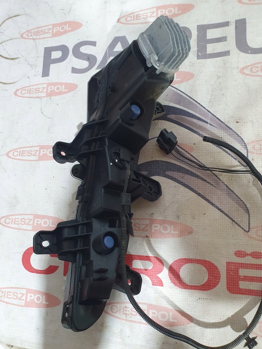 фото №6, Галоген праві led drl кіль peugeot 208 ii 2008 ii оригінал 9824241180