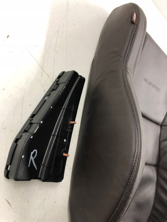 фото №5, Grand cherokee wk2 подушка сидіння права обшивка захист колонки подушка безпеки