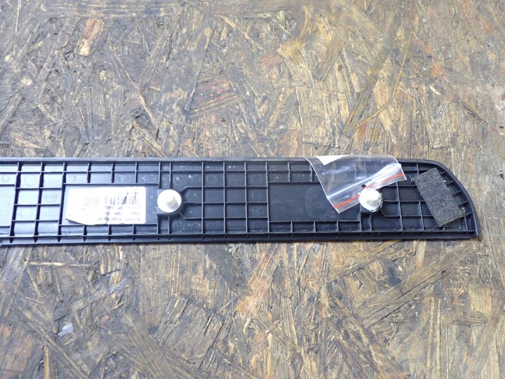 фото №5, Накладка порога лівий перед honda civic viii 2007r 2.2 i-ctdi 84252smge 8951