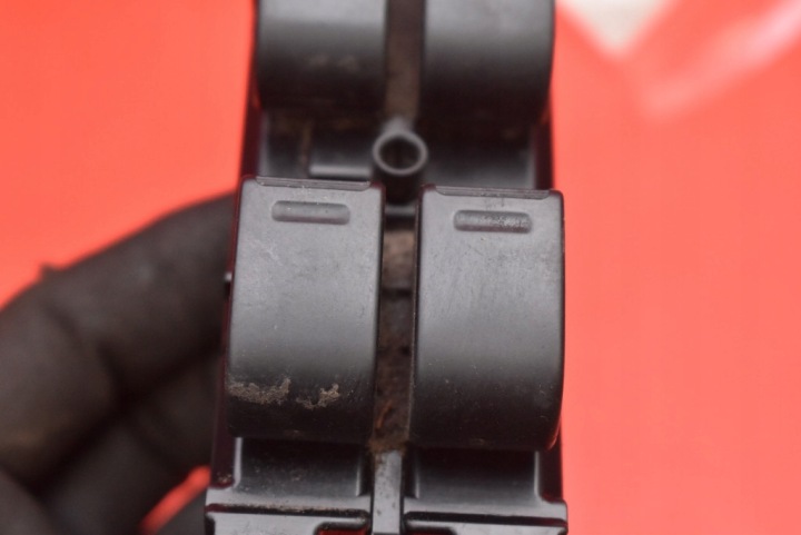 фото №9, Панель управление стекло eu 84820-47050 toyota prius 2 ii xw20 03-11