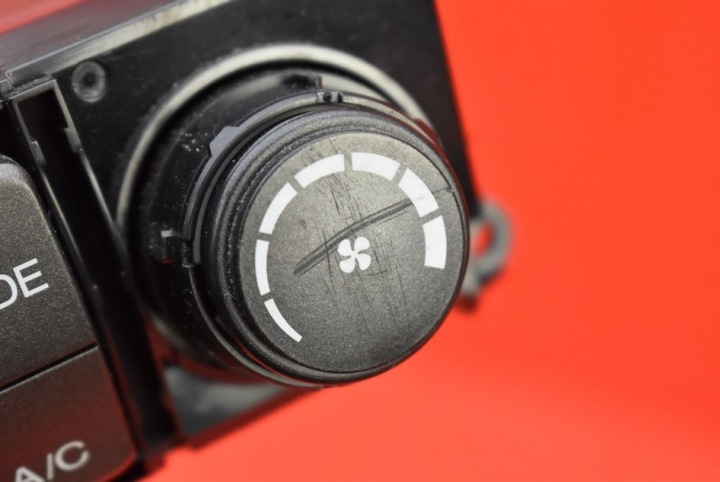 фото №9, Панель керування повітропровід клімат nh608l honda civic 8 viii 05-08