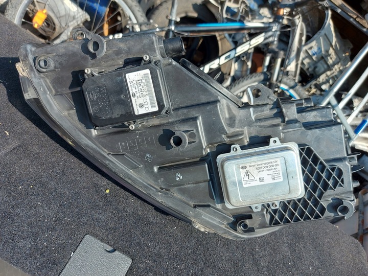 фото №11, Vw golf vi универсал лампа bi-xenon правая комплектная 5k1941752c