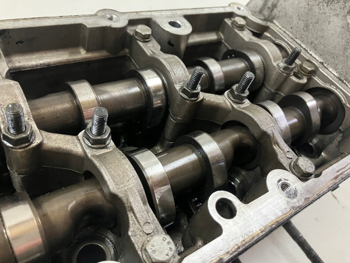 фото №6, Головка ліва вали 4.2 tdi 326 km btr audi q7 4l