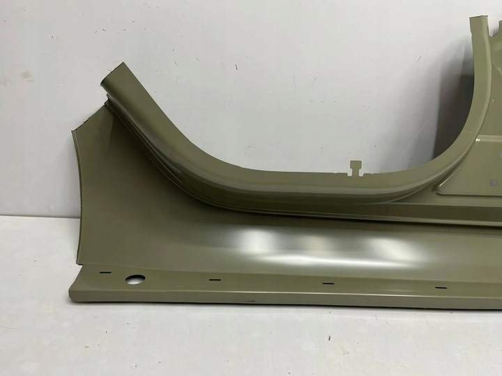 фото №7, Tesla 3 порог левый обшивка порога левая 1073673-sc-b