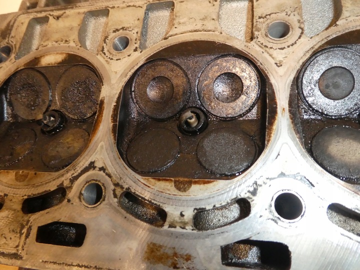 фото №14, Головка двигателя 03e103373c skoda fabia 1 i 1.2 12v