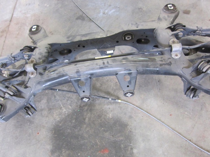 фото №9, Bmw f30 328i 4x4 підвішування поворотна опора ліва права