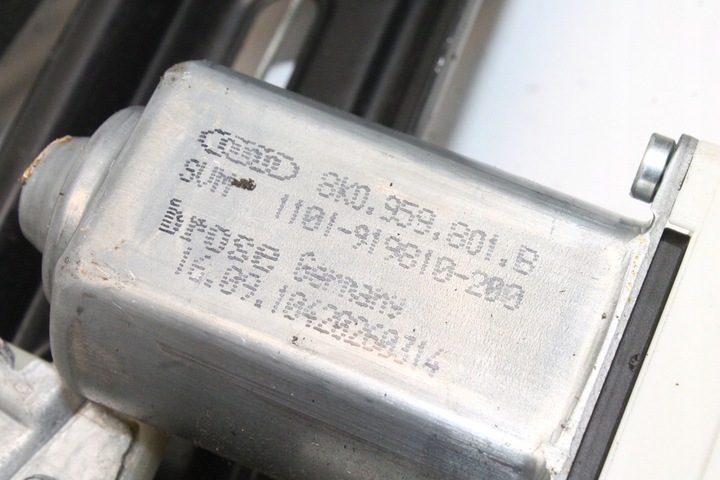 фото №8, Подъемник стекла правых передних дверь vw sharan 7n1, 7n2 8k0959801b