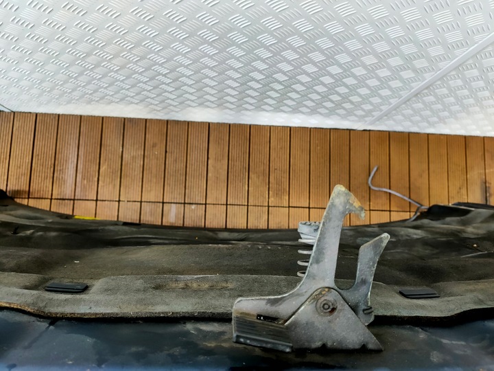 фото №9, Volvo v70 ii 00-07 капот кришка двигуна перед оригінал лак оригінальний номер