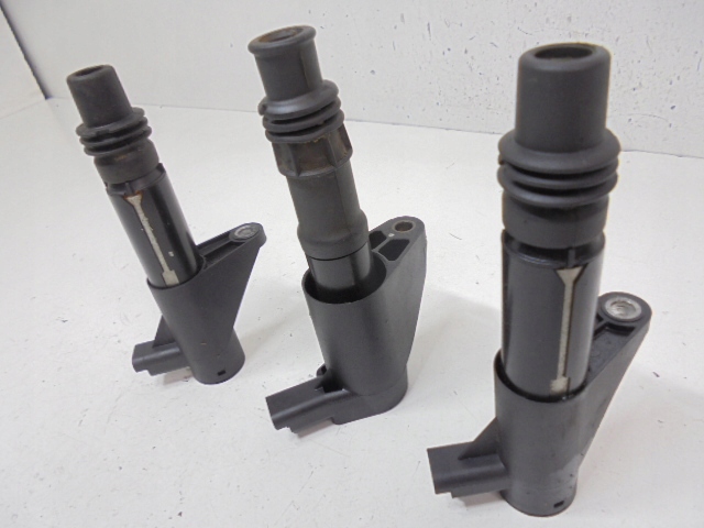 фото №1, Citroen c5 i катушка зажигания 3,0 v6 u5008 9663278480 kpl. 3 szt