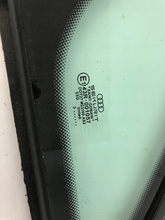 фото №3, Скло кузовна трикутник ліва audi a8 d3 2003