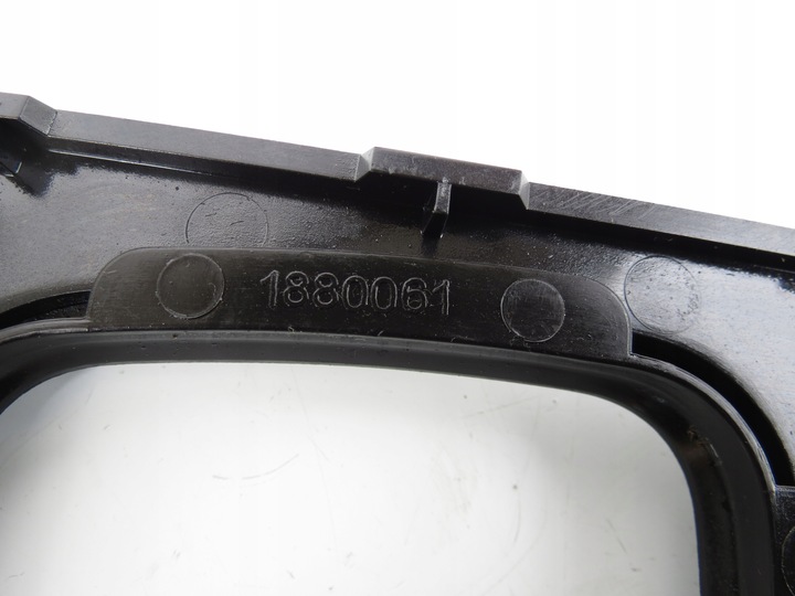 фото №13, Рамка захист панелі розподільчої капот scania r