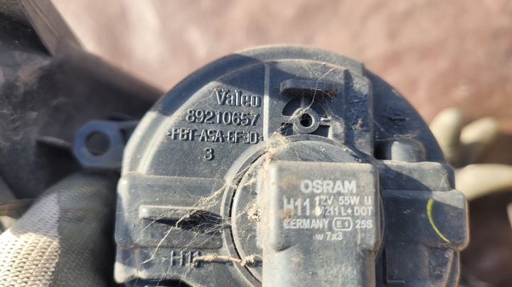 фото №7, Toyota auris i решётка бампера галоген левая галоген левый