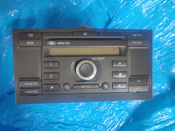фото №1, Ford mondeo mk3 радіо 6000 cd 3s7t-18c815-ac