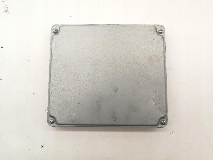 фото №3, Комп'ютер двигуна toyota prius хетчбек _w2_ 8966147110 2007