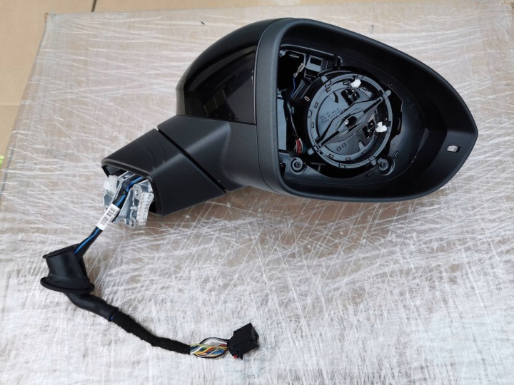 фото №11, Vw id3 id.3 10a дзеркало зовнішні праве 13 pin гарний