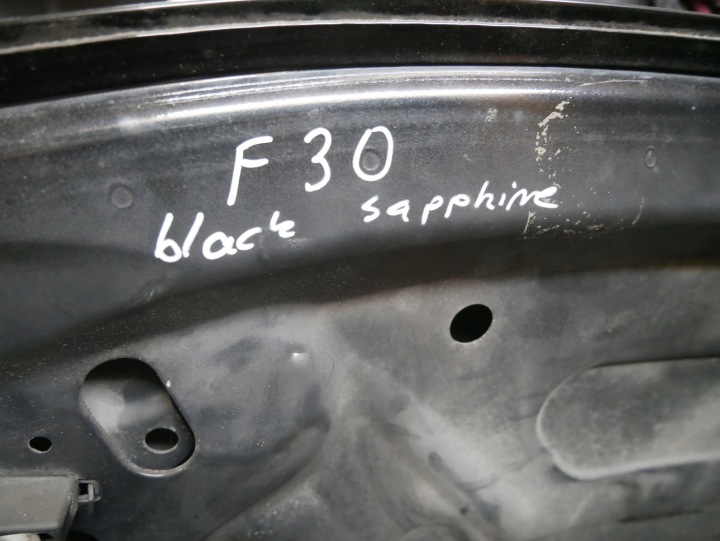 фото №12, Bmw f30 f31 f32 f33 f36 капот крышка двигателя 475 чёрный sapphire металлик