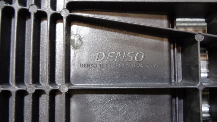 фото №7, Радиаторов вентилятор 70823439 lancia ypsilon 3d 1.2 16v 2003-2011r.