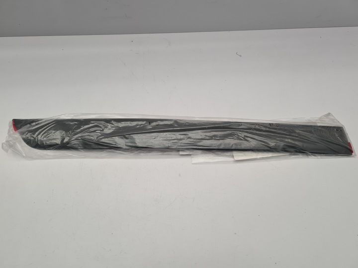 фото №1, Планка двері правий зад skoda octavia iii 5e0854950 нова