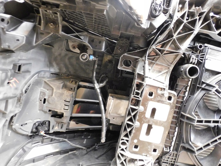 фото №9, Audi q7 4m s line перед бампер лампи капот pas крила повний led