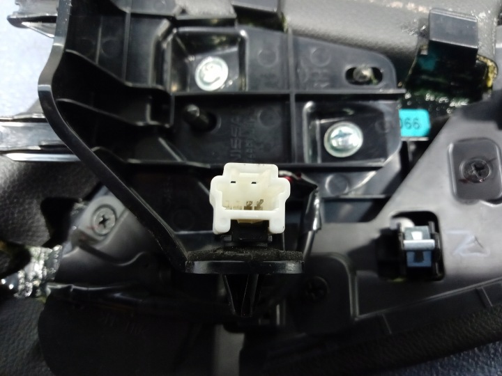 фото №5, Qashqai ii j11 защита туннеля правая 969rj4eh0a