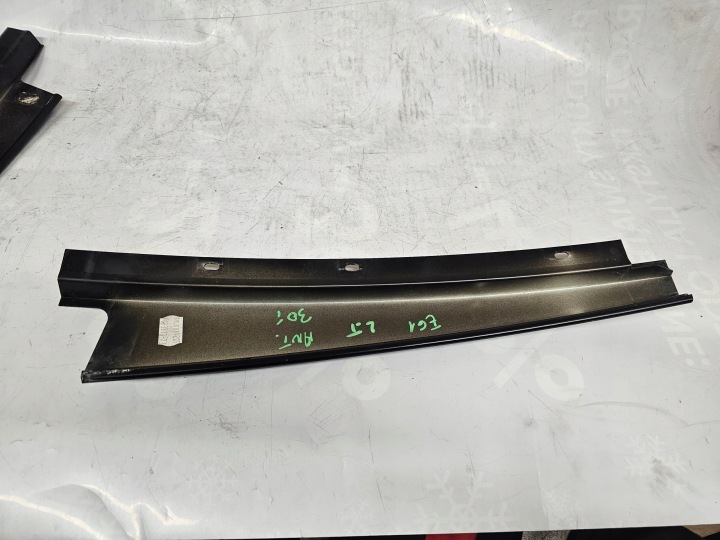 фото №7, Bmw seria 5 e61 рестайлинг 08r защита корпус стойка двери левые зад 7033811