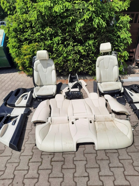 фото №10, Сидіння bmw m6 f06 2017 світлий салон обшивки двері карти підлокітник шкіра