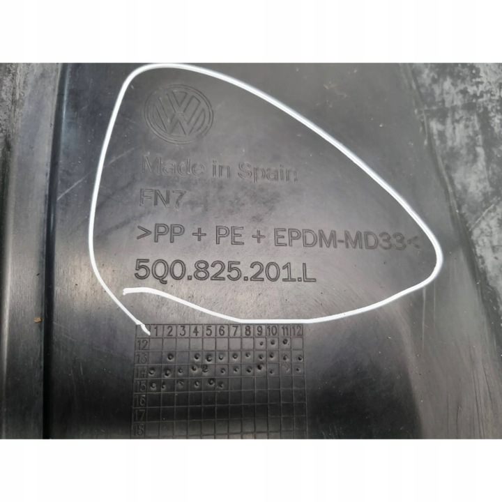 фото №8, Захист плита шасі ліва 5q0825201l audi a3 8v vw golf vii ateca t-roc