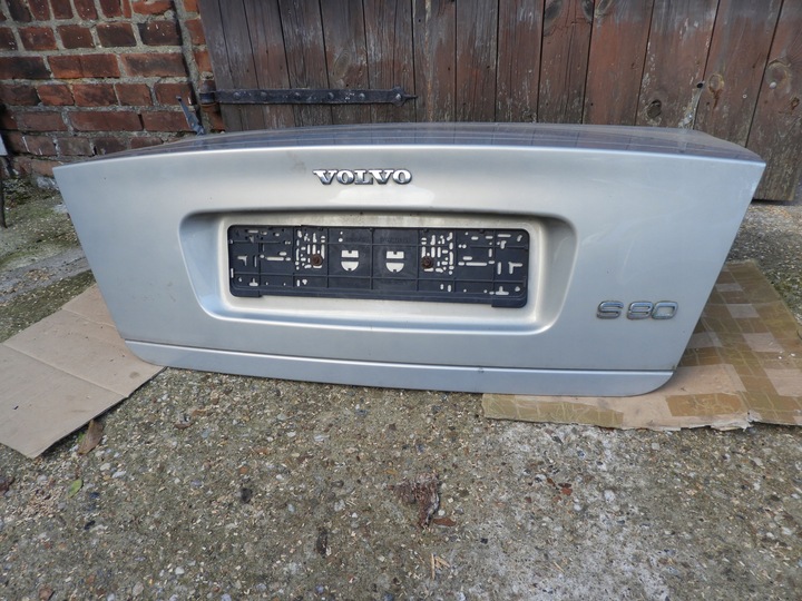 фото №3, Крышка зад багажника r.98- volvo s80 i 443-46 =