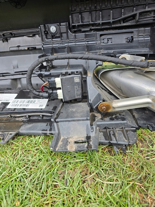 фото №16, Audi a4 b9 рестайлинг s-line бампер задний зад 8w9807511