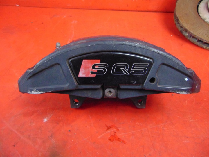фото №12, Audi sq5 q5 8r зажимы диски перед 380 зад 330